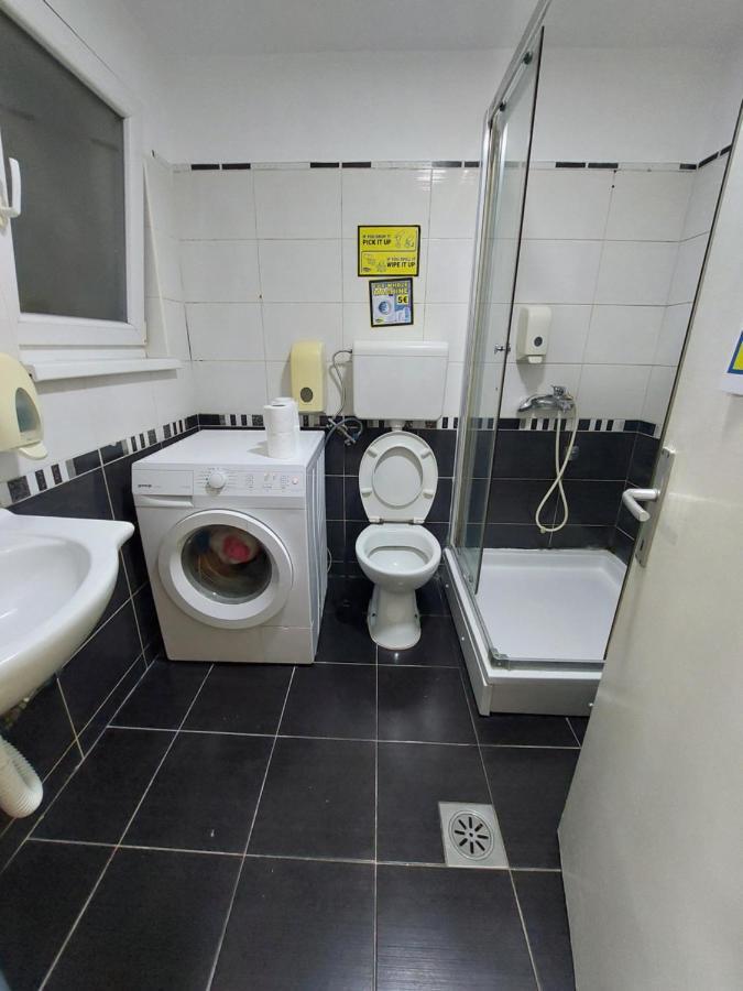 בלגרד Hostel Inn Downtown מראה חיצוני תמונה