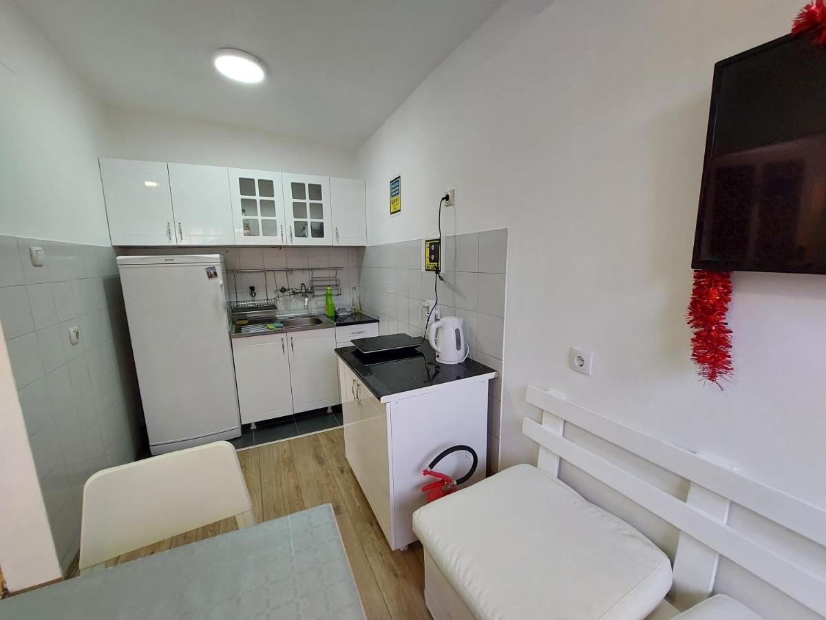 בלגרד Hostel Inn Downtown מראה חיצוני תמונה