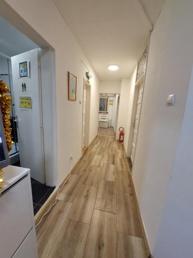 בלגרד Hostel Inn Downtown מראה חיצוני תמונה