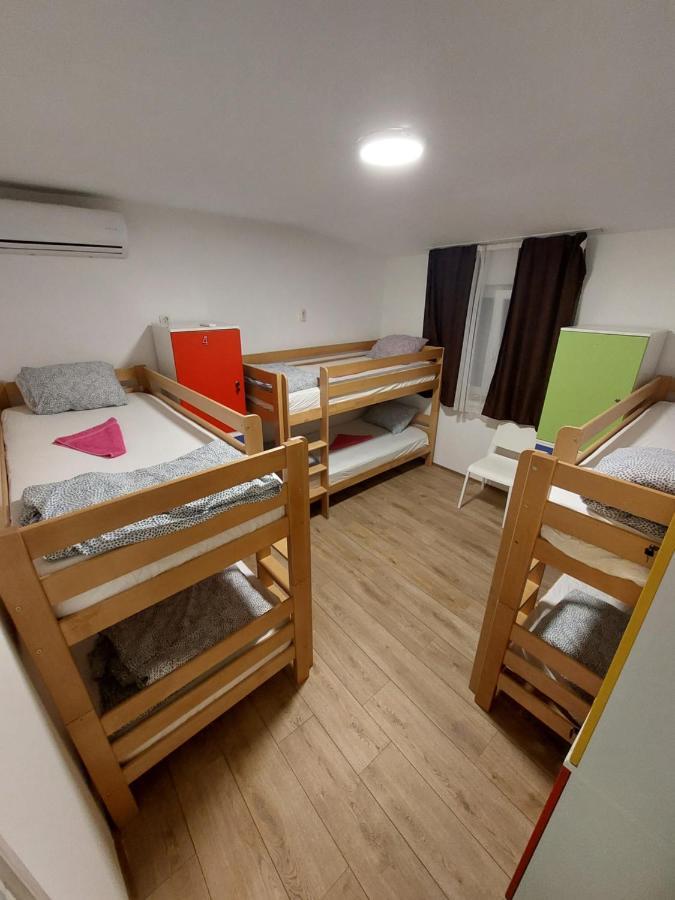 בלגרד Hostel Inn Downtown מראה חיצוני תמונה