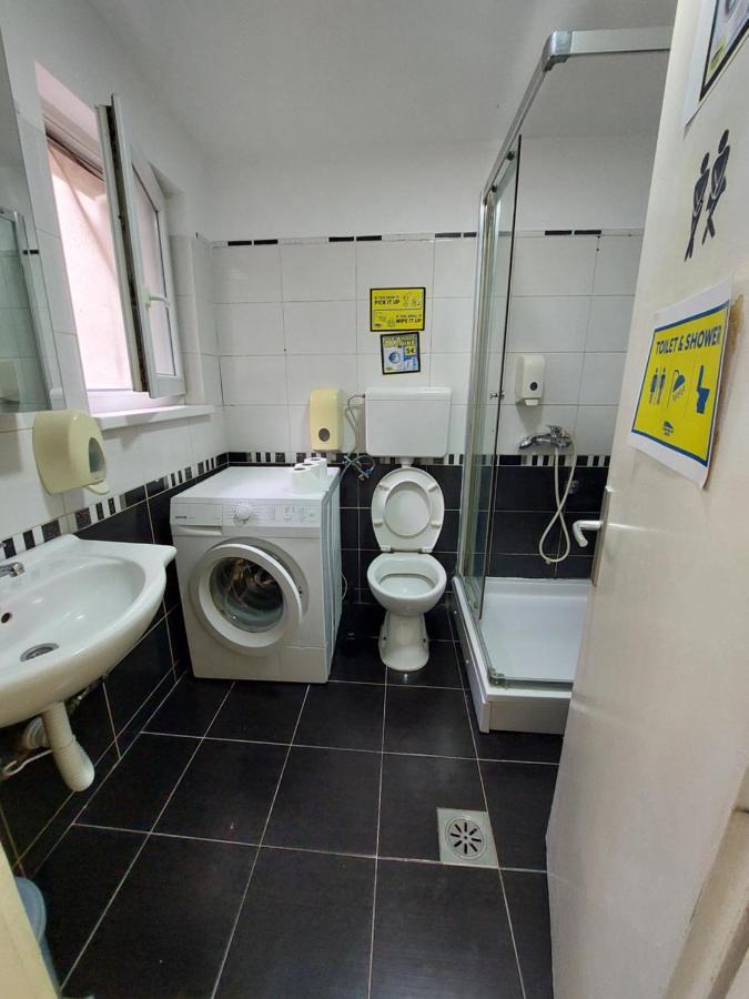 בלגרד Hostel Inn Downtown מראה חיצוני תמונה