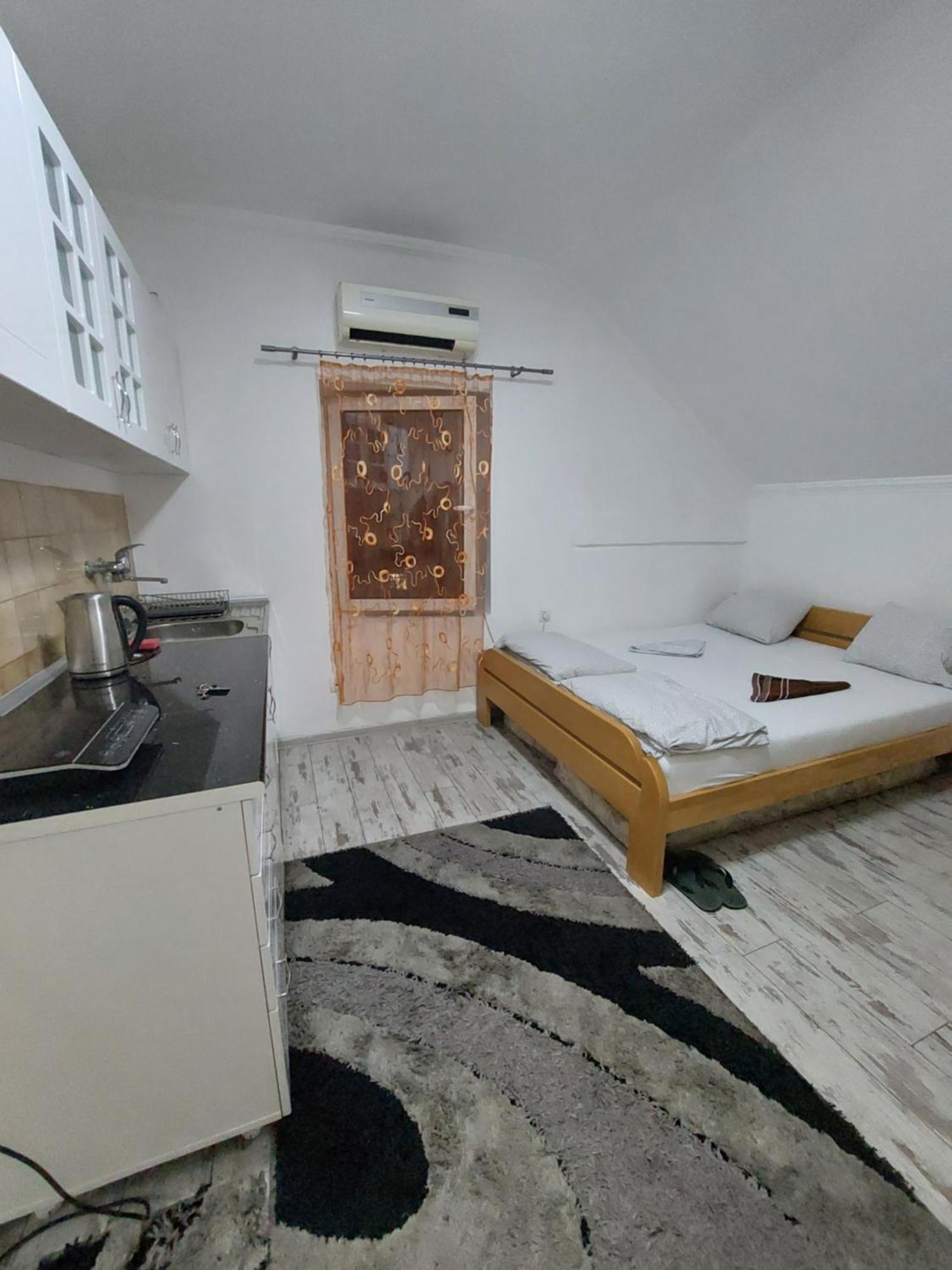 בלגרד Hostel Inn Downtown מראה חיצוני תמונה