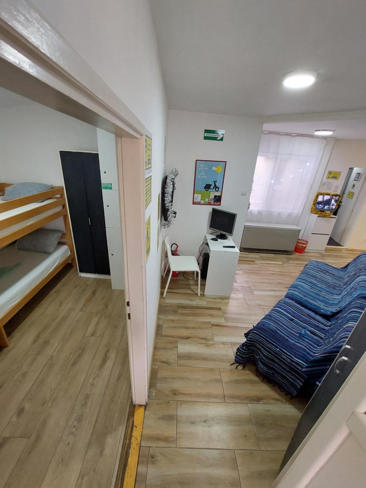 בלגרד Hostel Inn Downtown מראה חיצוני תמונה