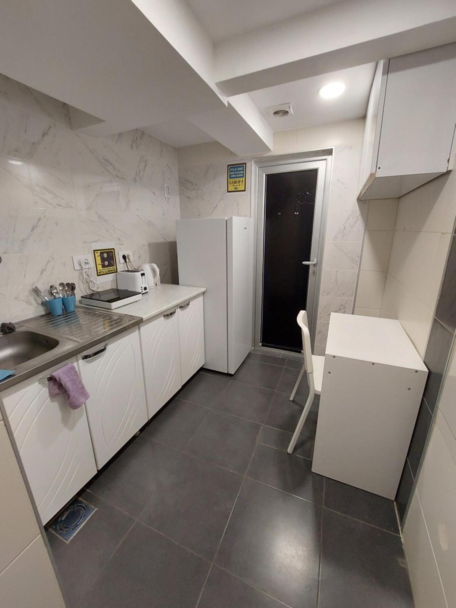 בלגרד Hostel Inn Downtown מראה חיצוני תמונה